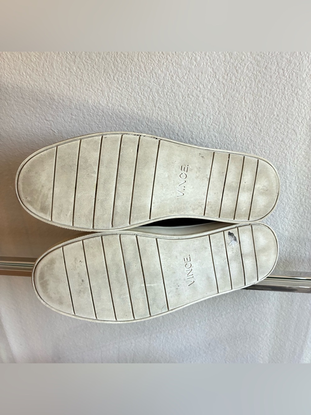 Vince 37 Burgundy Lizard Embossed Leather Slip-On Sneakers - Picture 5 of 5